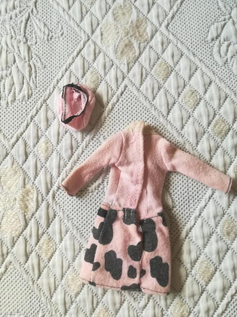 Barbie Spot Scene Dress and Beret (Ref. 53964) from 2001 – photo 2